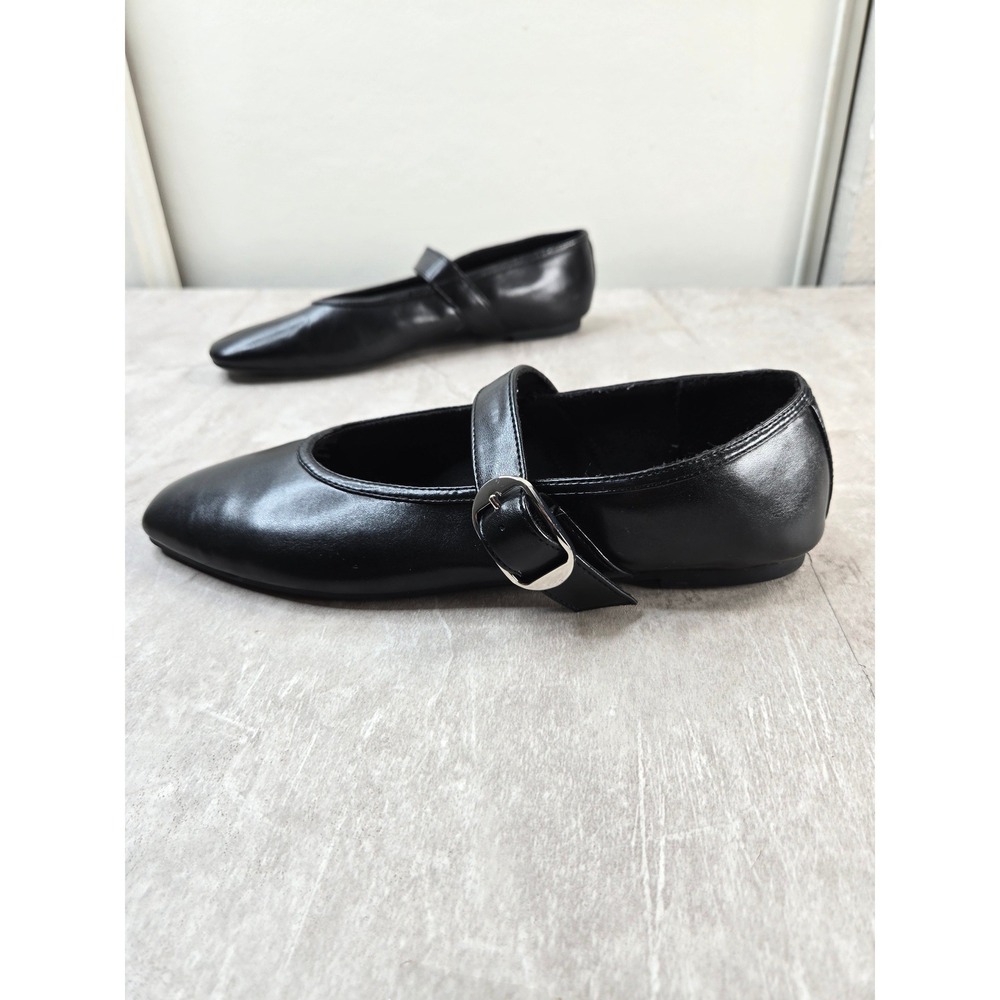Old Navy Buckle Mary Jane Ballet Flat Shoes 8 Black Square Toe Minimalist Twee